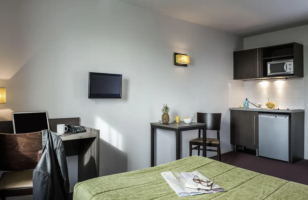 Aparthotel Adagio Access Nogent sur Marne-1